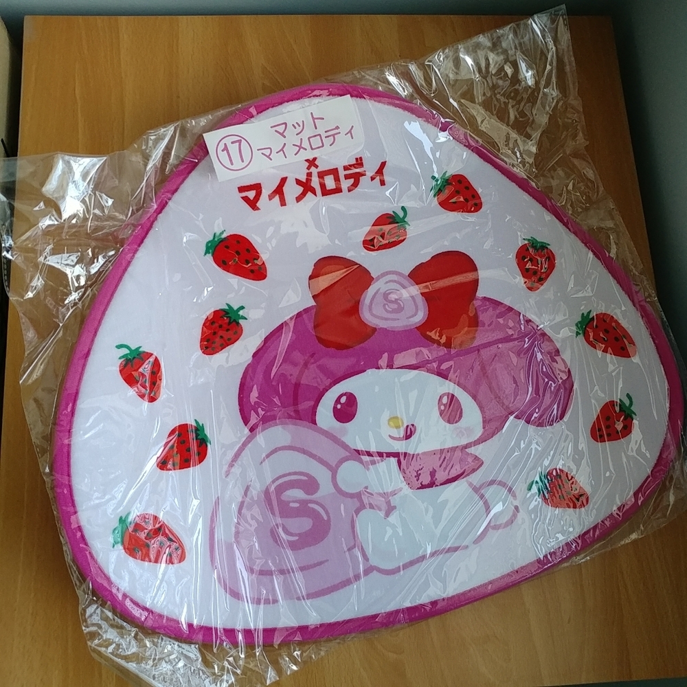 Sanrio x Sakuma Strawberry Milk Candy kuji floor mat - My Melody